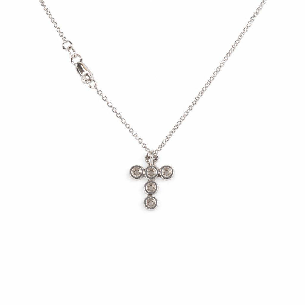 Gallery image of this Women’s 14k White Gold Cross Pendant Necklace with 1.44ct TDW Diamond