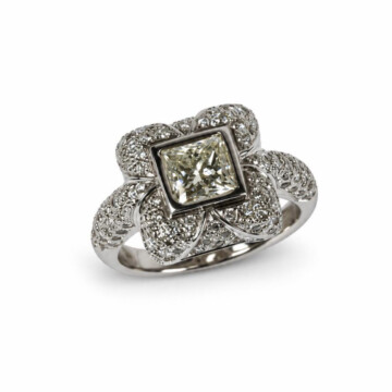 Featured image of this Women’s 14k White Gold Ring EGL Certified with 1.06ct Princess Diamond H/SI2 Size 7