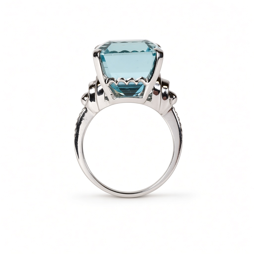Gallery image of this Women’s 14k White Gold Aquamarine Ring Size 8