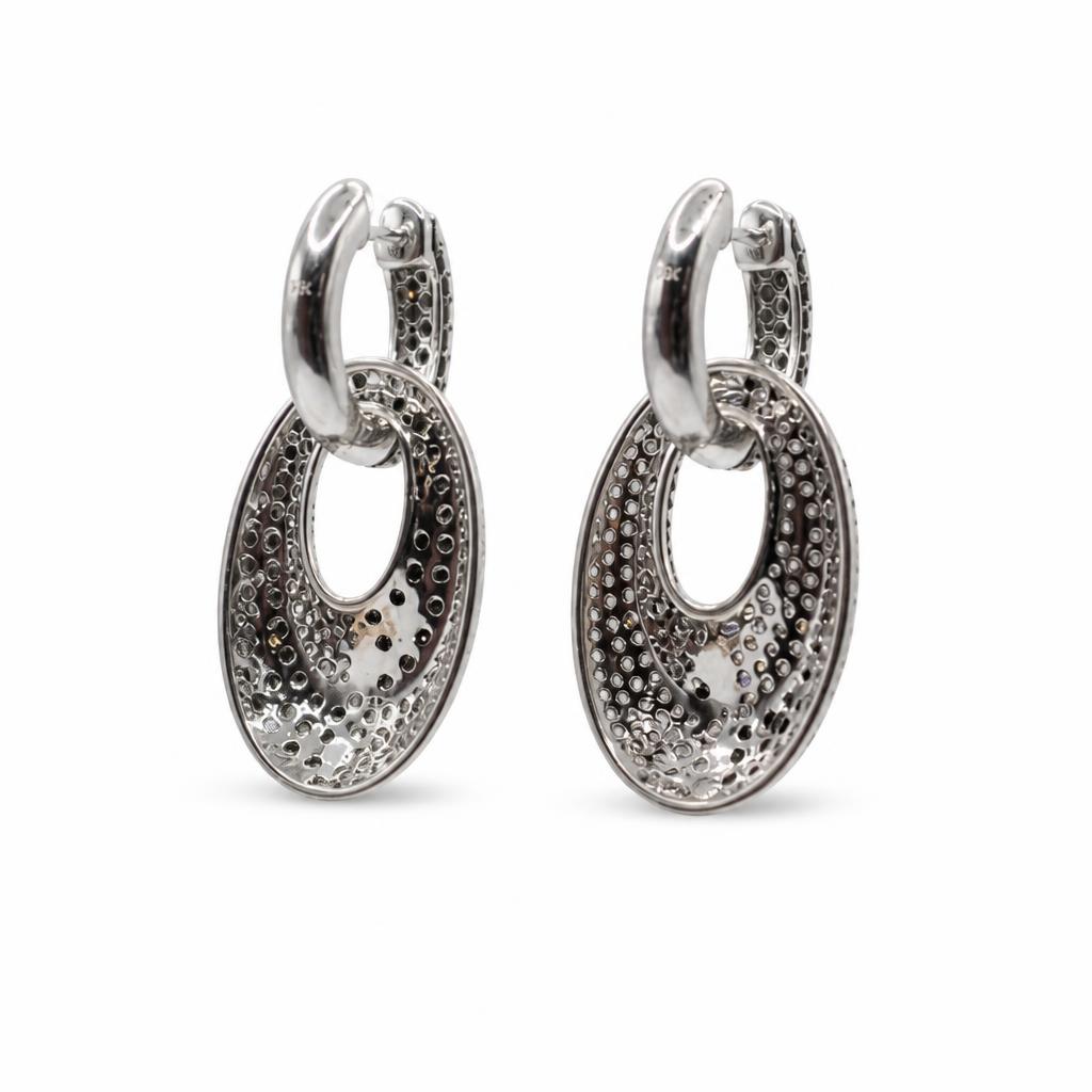 Gallery image of this Women’s 18k White Gold Black & White Diamond Dangle Earrings