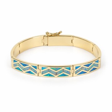 Featured image of this Women’s 14k Yellow Gold Link Bracelet with Opal Inlay