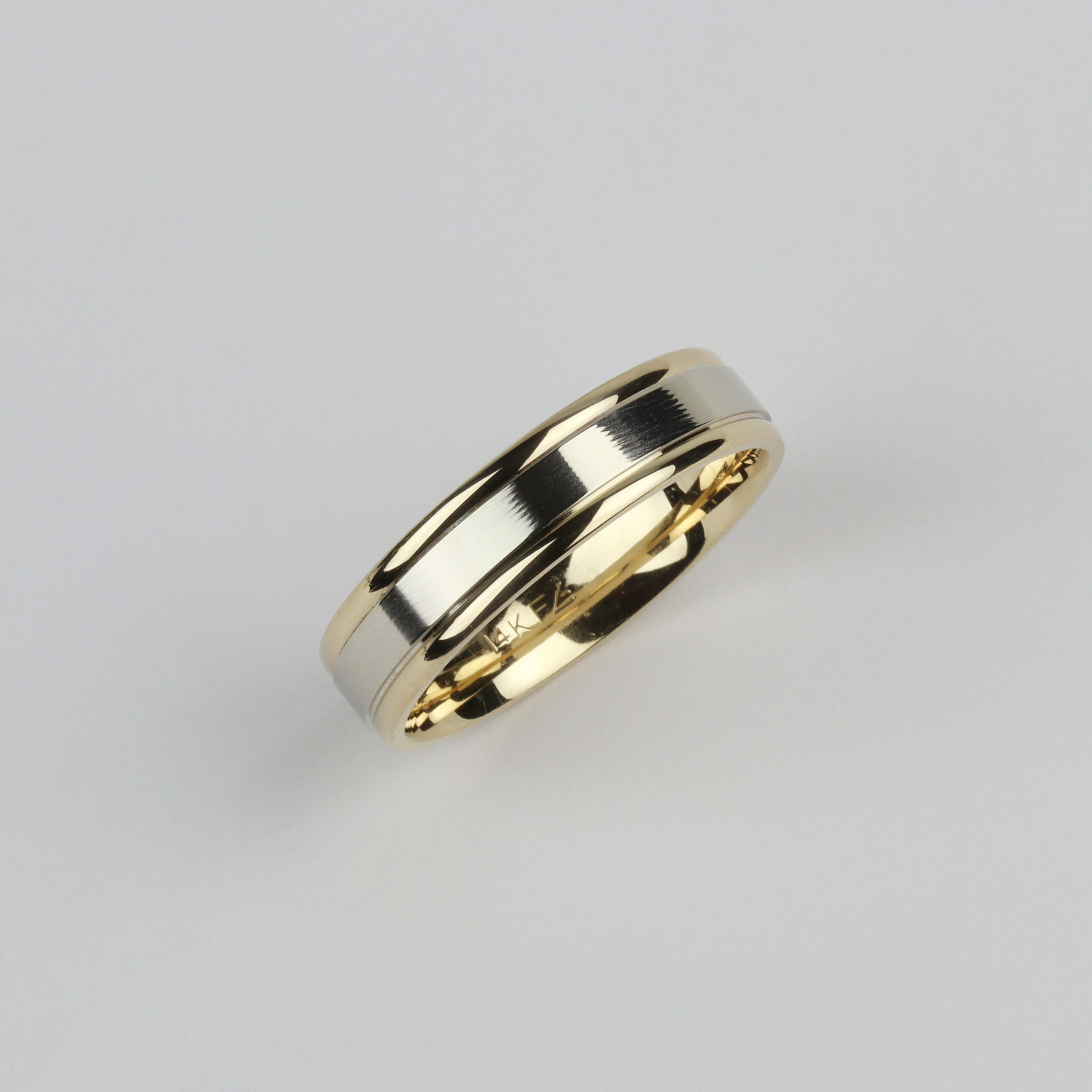 14k金表GOLDFILED GOMCRONS 6024 14K Yellow Gold with Satin Finish – Herzog Jewelers